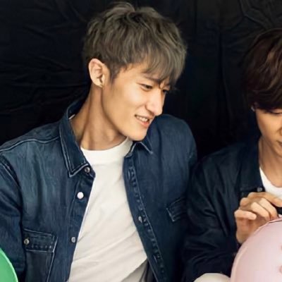 _iwml02's profile picture. @_iwml0