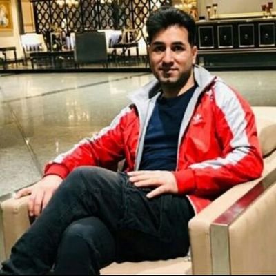 حالا ک تنهام کسی نمیاد منو از تنهایی دربیاره