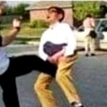 AnAverageBigBou's profile picture. just some random ass guy                                  
 
             also I love my country and I wish this shitty war ends already