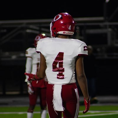 5’8 145lbs / 4.5 40 / class of 22 🎓. wr/db #HOOPER track runner 🏃‍♂️ ( hudl go check it out https://t.co/EScDB3zr9I ).