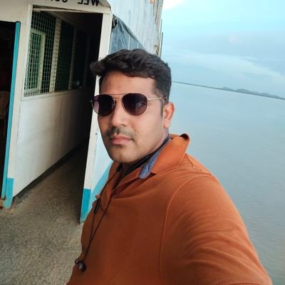 Robink237's profile picture. social worker