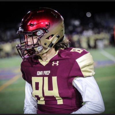 @ionafootball 23/ @UNH_Football commit/Ambidextrous Punter/Gaelic Football/Forward/ Free Taker/State Champ 🏆 3.2 GPA 6’0 175lbs 23oneis@ionaprep.org 🇮🇪