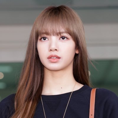 “El karma viene y te lo quita todo, me siento mal por ti” BLACKPINK 🦩🌼✨🌈 Lalisa Manobal 😍
