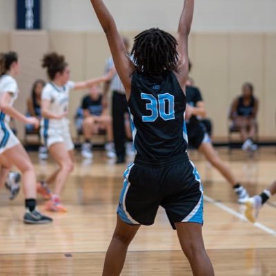 ariyelg210's profile picture. 