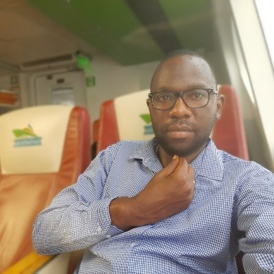 hassanlugelo's profile picture. Software Engineer ,Data analyst @tpa_tz
