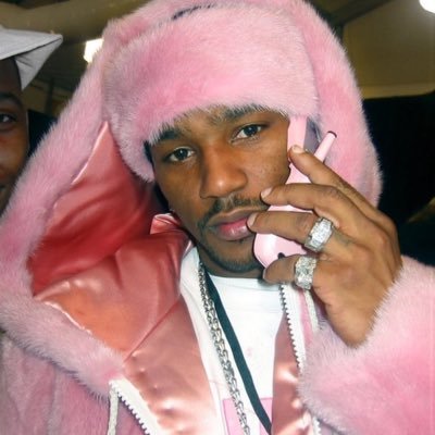 ethteenrobot's profile picture. 