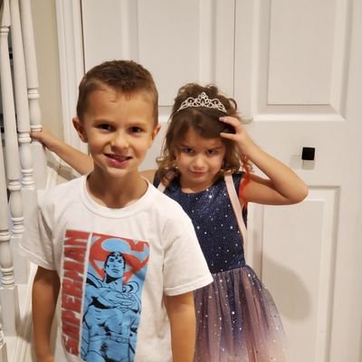 Ccart1517's profile picture. 