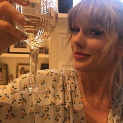 any pronouns,, @taylorswift13 i like shiny things but i'd marry you w paper rings