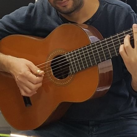 nadavziv's profile picture. 