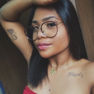 MarisaT72996495's profile picture. Não deixe que as pessoas te façam desistir daquilo que você mais quer na vida. Acredite. Lute. Conquiste. E acima de tudo, seja feliz.💖🦋
 
 

 

 