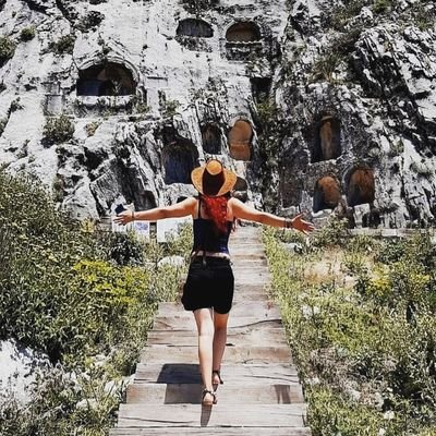 GzelGnlere4's profile picture. Uçurtmayı vurmasınlar İnci!