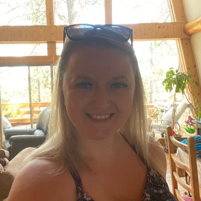 AlyceTrask1's profile picture. Dog mom, traveling, and life