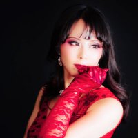 乳がん闘病パフォーマー NEOミカエラ (@michaelaredrope) 's Twitter Profile