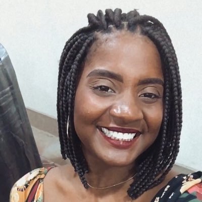 única coisa que vale a pena nesse perfil são os retuítes