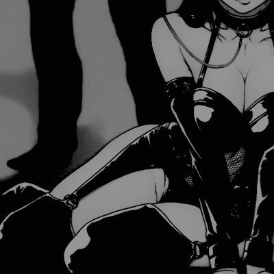 sweetsimpz's profile picture. 19 ⋮ she/they.