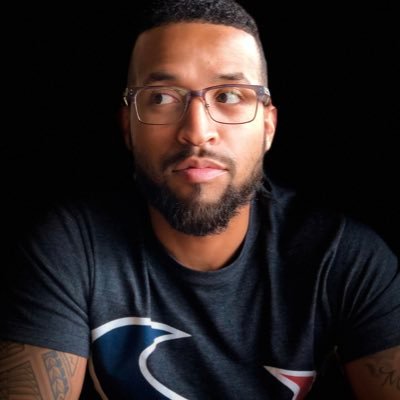 TheLightBurden's profile picture. 