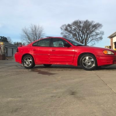 YoSpify's profile picture. Player for @officialFBclan 🖤💜