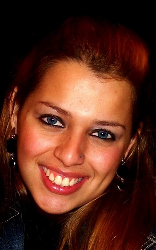 Quem sou ?
Eu sou para cada pessoa aquilo que ela acha que eu sou, mas o que para mim importa é o que eu estou a procura de Ser ....