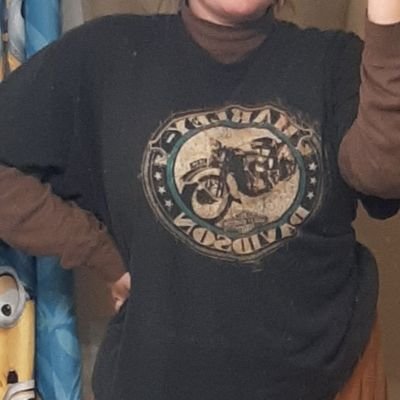 mxgreenboots's profile picture. heyy