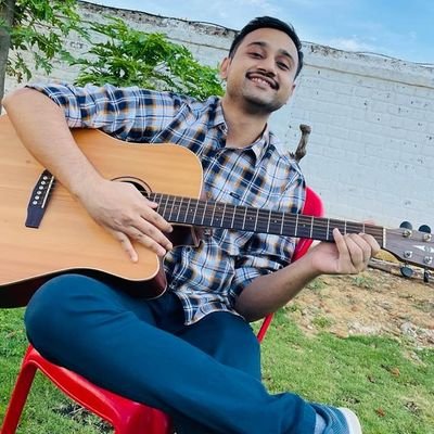 Ankitsinha_'s profile picture. Building https://t.co/BUn4MeiHwe | An engineering graduate by degree, Luckily into IIM, who loves to eat and read in that order 🇮🇳