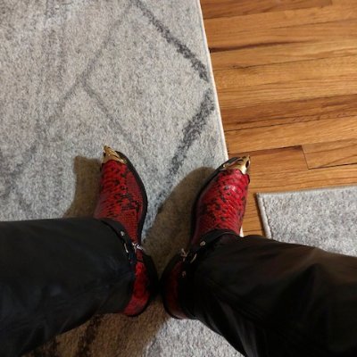 BootmanNJ, Looking for booted hangout buddies for fun times