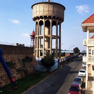 YeovillePeople's profile picture. #StandUpForYeoville