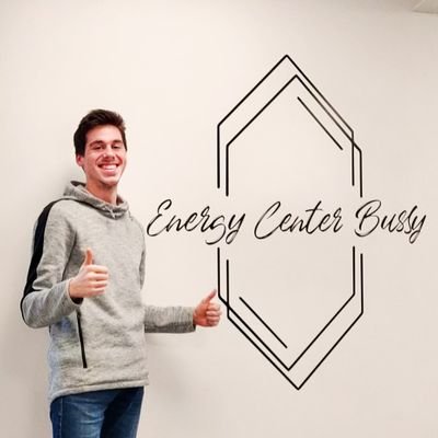 Dylan29941891's profile picture. 21ans 
Chessy 🏠
sportif 🏋️‍♂️
apprentissage elec 📙
Tu deviens la personne que tu choisis d'être