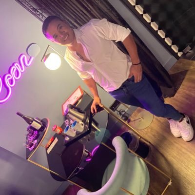 eliecerjaramil4's profile picture. Al ritmo de la vida con color y blanco y negro