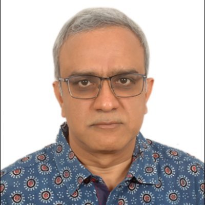 Educator working on nurturing 'Versatilists'. Views on education shared at https://t.co/HAXEltBBvb
Trying to do 'small things' with 'great love'...