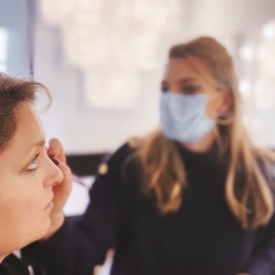 deborah_L_B's profile picture. Facialist & Makeup Artist • Mum, wife & general nobody. Gramming @deborahbeames