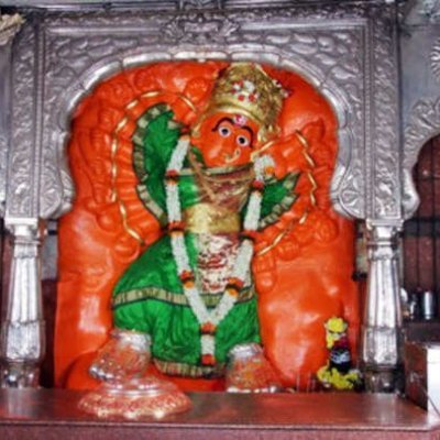 paragbakshi's profile picture. A bird in the bush is worth two in hands...