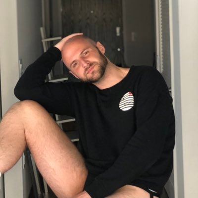 18+ only/NSFW Let’s have some fun - it’s not that serious. DM for collaboration
https://t.co/XpNieQc4ts