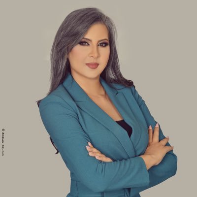 ما رضاء الله إلا برضاء الوالدين وبقية ما في هذه الحياة.. تفاصيل.. instagram: @naoufer TV presenter Dubai TV