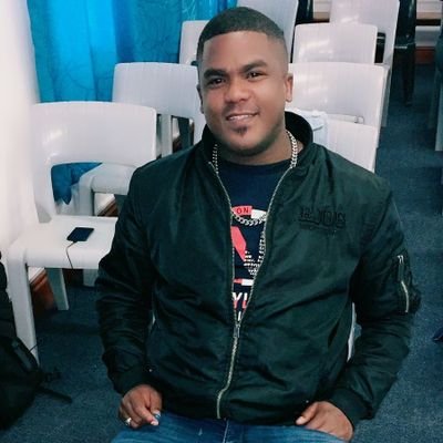 I'm wilzahn I'm a musician play any instrument that you can get and sing any song you bring.lol I'm a very nice,soft,wonderful guy like going out 2 jazz clubs.