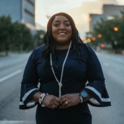 Mom of 6,grandma of 3, wife. ED of VOCALKY, community organizer, fighter, bridge builder & speaker of truth now running for Louisville Metro Council District 3