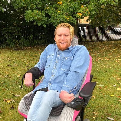 I am Rob.31. And I have got Athetoid Cerebral Palsy..My passion is Trains..My life is Trains and Music/Songs..My true heroes are @AntandDec! And @SimonCowell! X