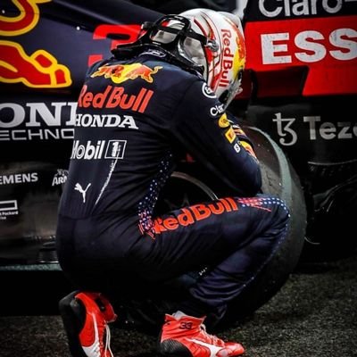 Bluedragon_010's profile picture. 