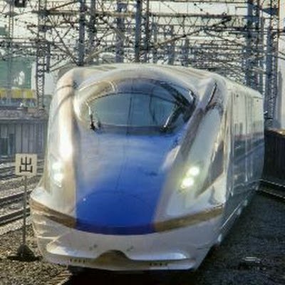 狸勇太郎こと西沢勇規です。鉄道(JR.新幹線.私鉄)とデコトラ(トラック)の写真を撮っております。どうぞよろしく