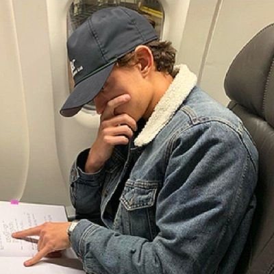 miaranhax's profile picture. eu e tom assistindo spider man (s-her)