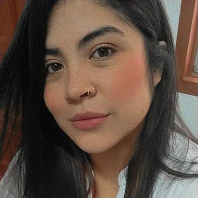 unaperiodista27's profile picture. Una loca enamorada de la vida 
comunicadora en formación 
bienvenidos a mi mundo