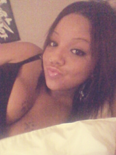 Juiicy_Luhv's profile picture. 