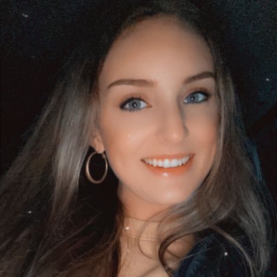 lizzieweaver_'s profile picture. future hair hustler