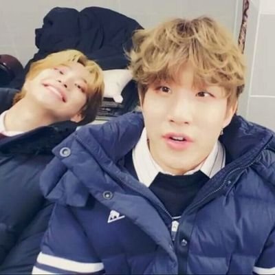 ______03__0's profile picture. 