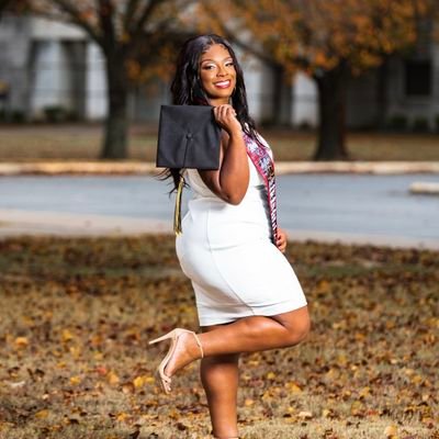 ΔΣΘ🔺🐘|USNavy⚓|UAPB Alum🎓| Future Esq.
IG: https://t.co/Xp062vGXif