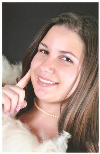 Edilenyyy's profile picture. ♥