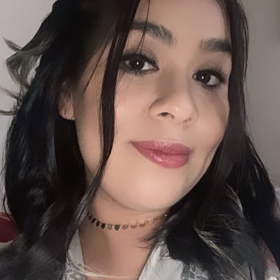 snowygee_'s profile picture. Mixed Media Artist