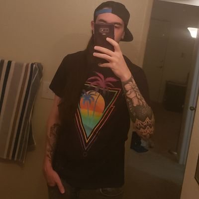 growing weed, blasting oil
life is a Rollercoaster
I'm just enjoying the ride
Ig: tokenwhiteboi