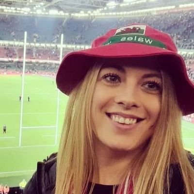 dannikaevans's profile picture. 🏃‍♀️🏉🌼🏴󠁧󠁢󠁷󠁬󠁳󠁿