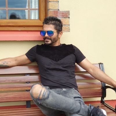 mohitmohabatein's profile picture. Love family and friends,