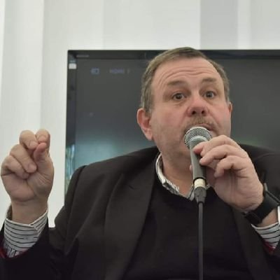 daniel_taverna's profile picture. Padre de 3 varones. Lic. en Educación.  Prof. en Electromecanica. Esp en gestion Educativa - Profesor Secundario y terciario.